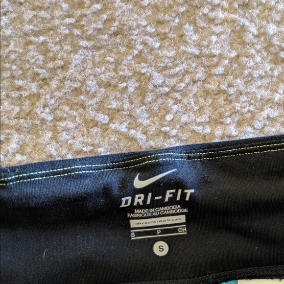 Nike dri-fit leggings - Picture 2 of 4